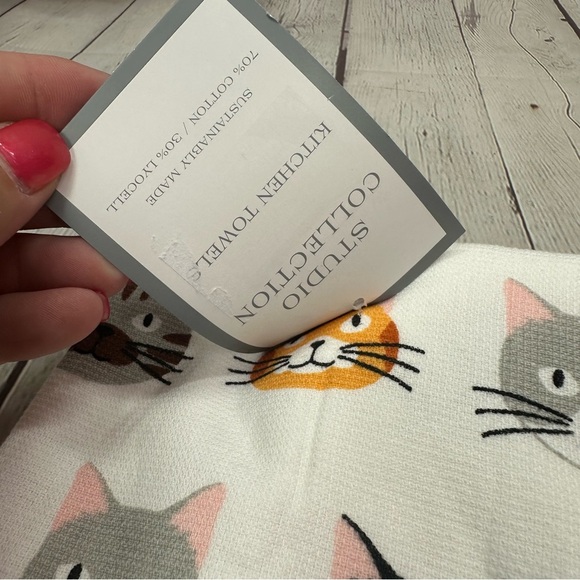 NWT studio collection kitchen towel set cotton blend graphic Cat print 2pc - Picture 4 of 6